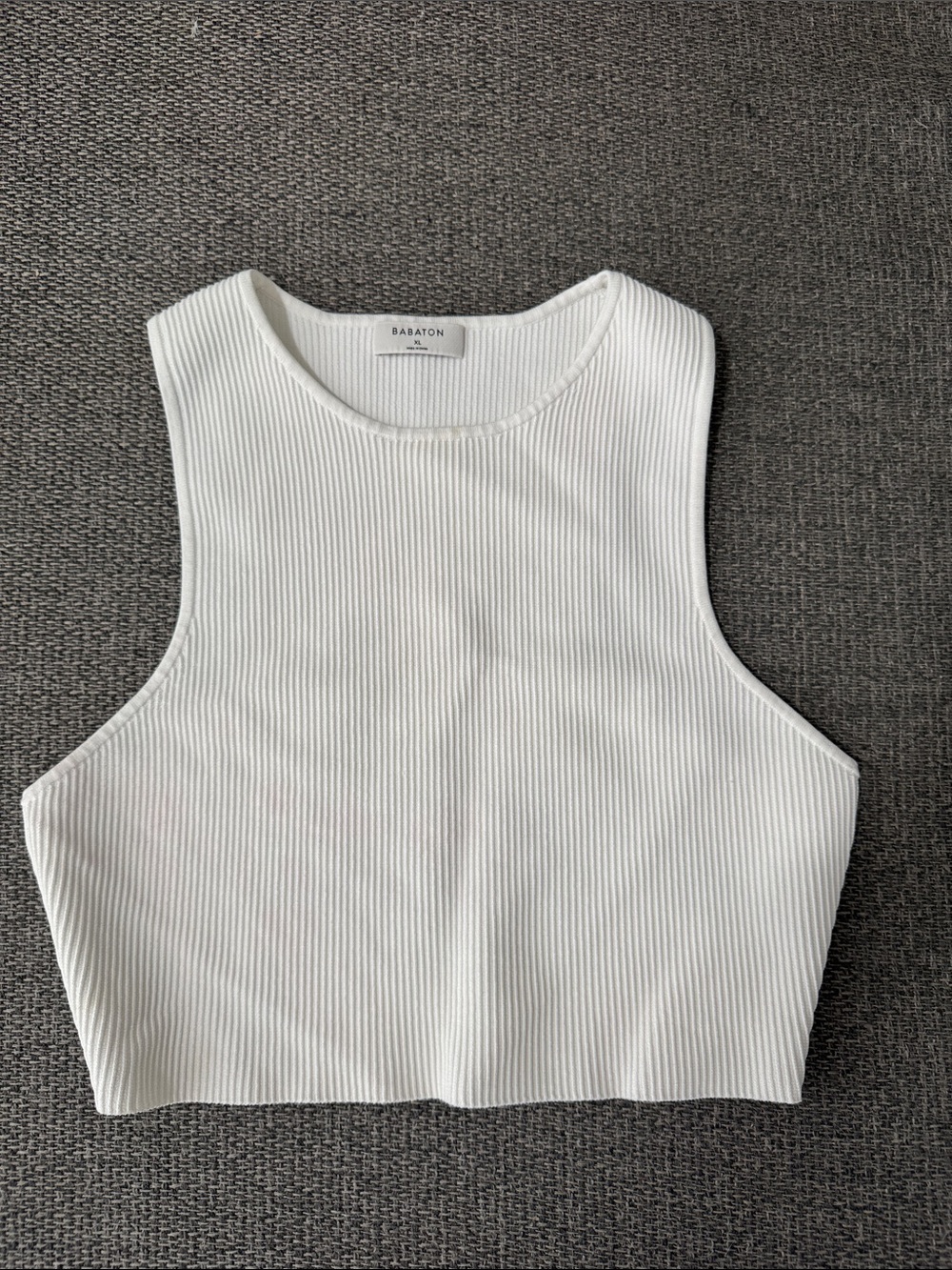 Aritzia Babaton White Ribbed Cropped Tank | XL